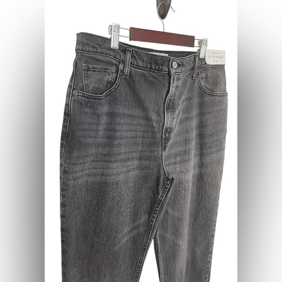 NWT Abercrombie & Fitch The 90’s Straight Ultra High Rise Washed Black 31/12S - Picture 5 of 11